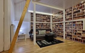 Pody Apartment